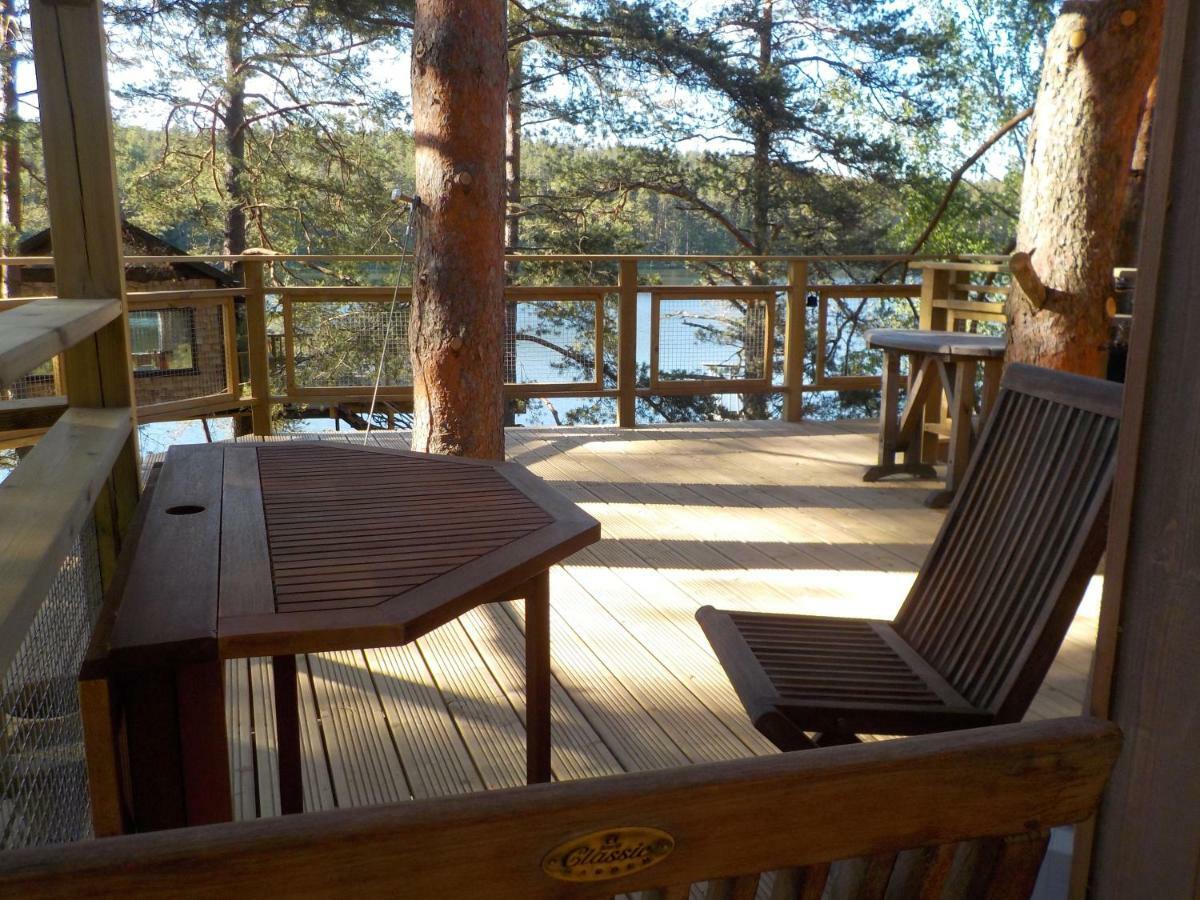 Treehouse Ciekurs Villa Dukuri Ngoại thất bức ảnh